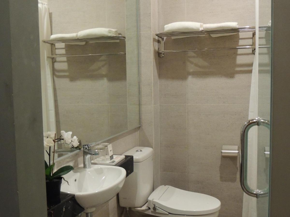 Odua Thamrin Jakarta Buitenkant foto